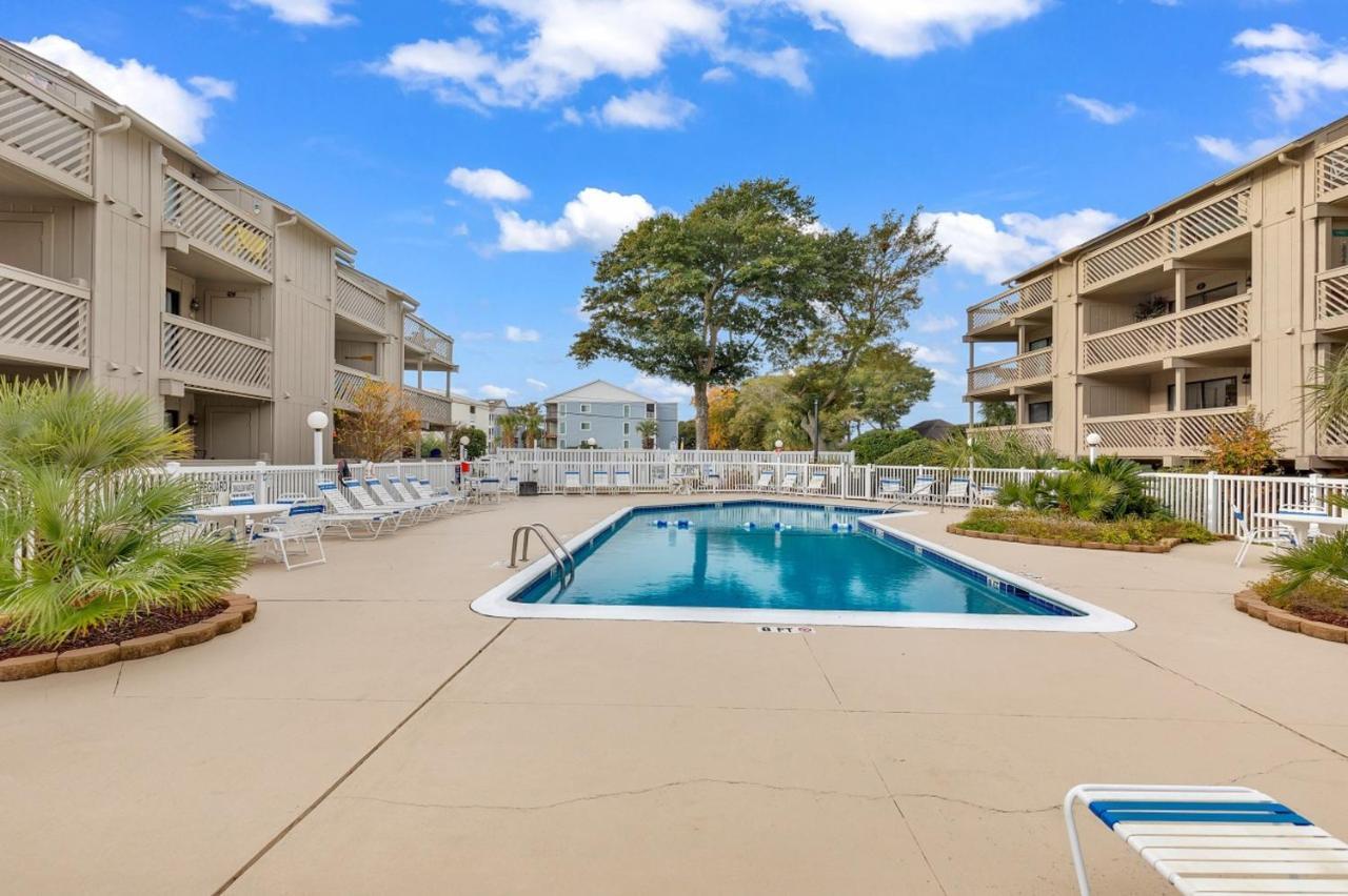Spacious Modern Condo - 1St Floor - One Block To The Beach Myrtle Beach Kültér fotó
